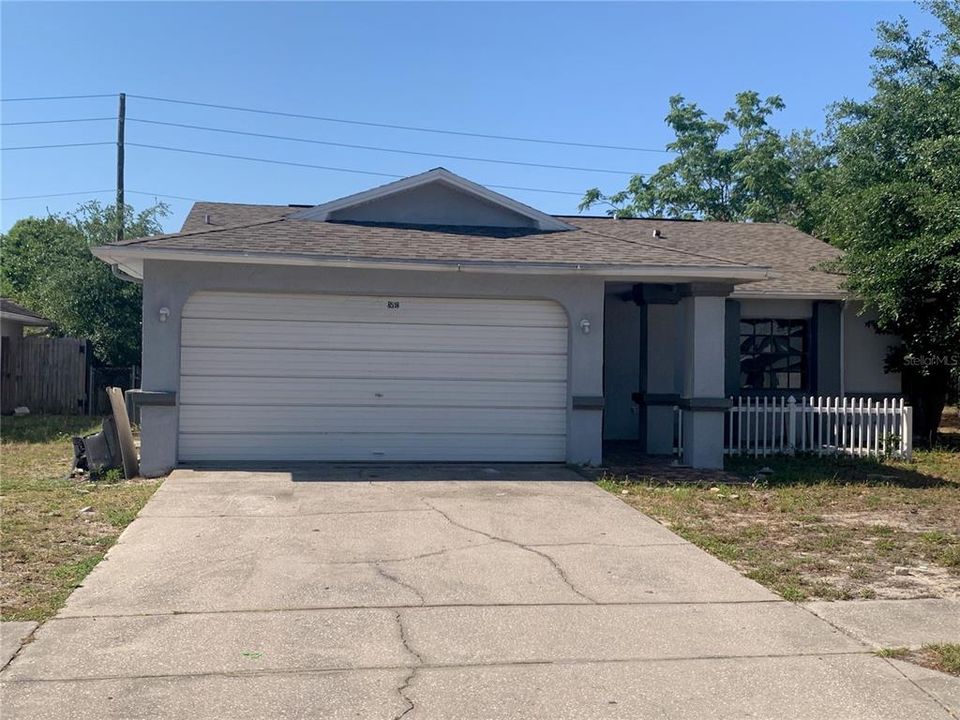 Active With Contract: $114,900 (3 beds, 2 baths, 1206 Square Feet)