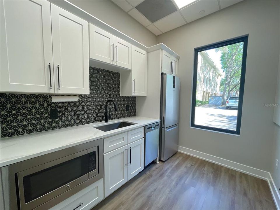 На продажу: $27,600 (0 спален, 0 ванн, 0 Квадратных фут)