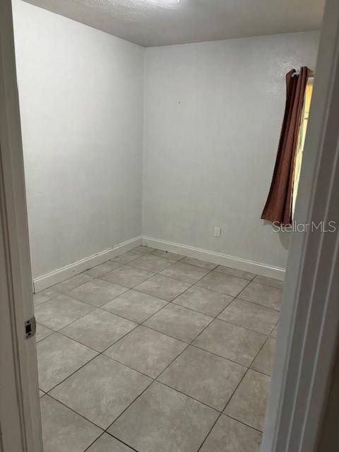 En Renta: $1,595 (3 camas, 1 baños, 912 Pies cuadrados)