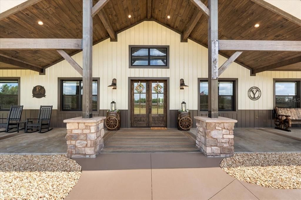 For Sale: $5,500,000 (6 beds, 5 baths, 6972 Square Feet)
