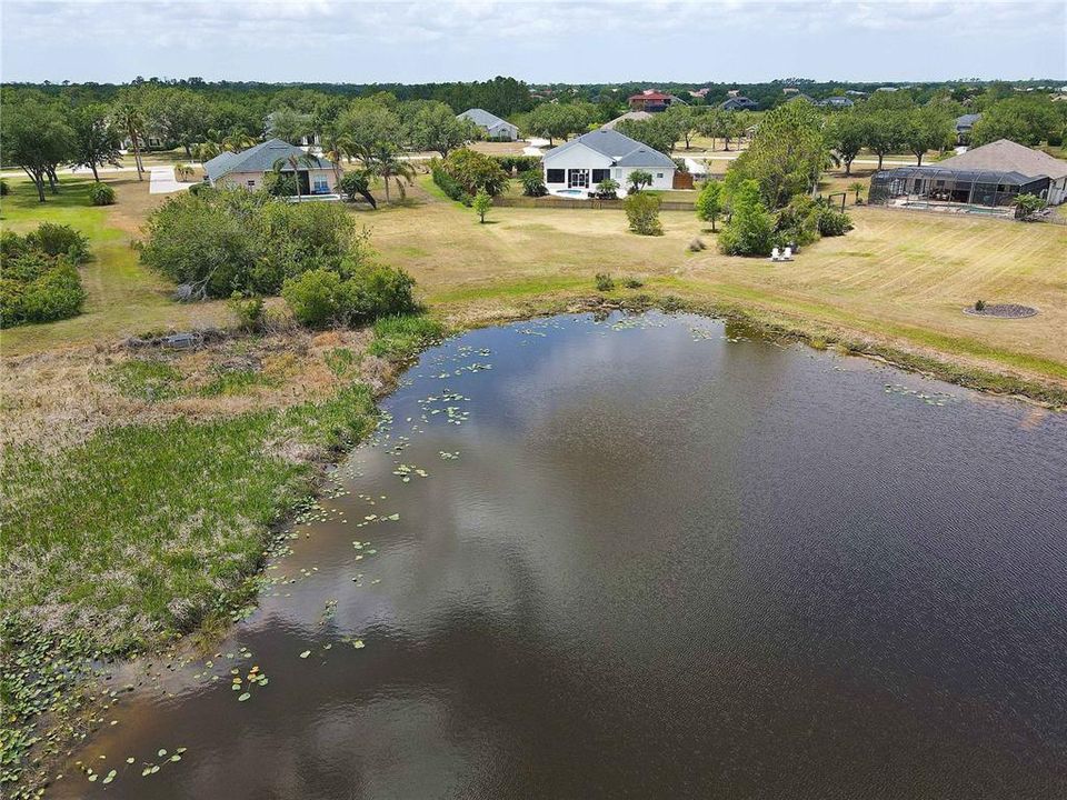 For Sale: $839,000 (5 beds, 3 baths, 2595 Square Feet)