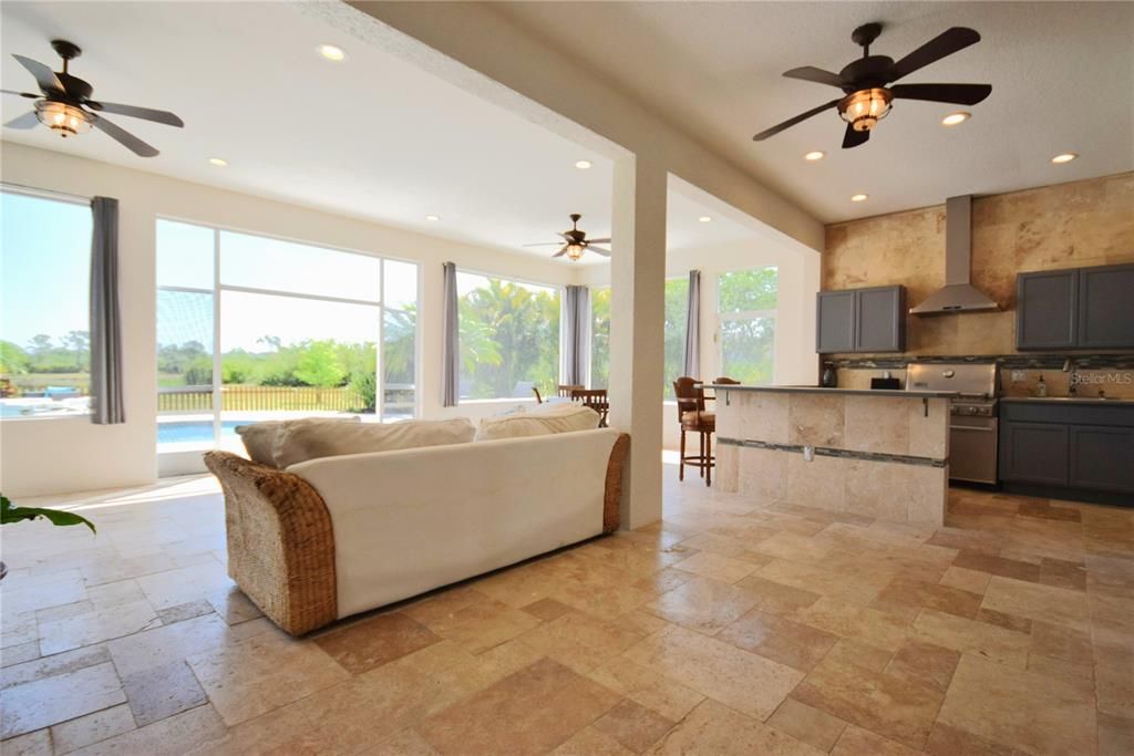 For Sale: $839,000 (5 beds, 3 baths, 2595 Square Feet)