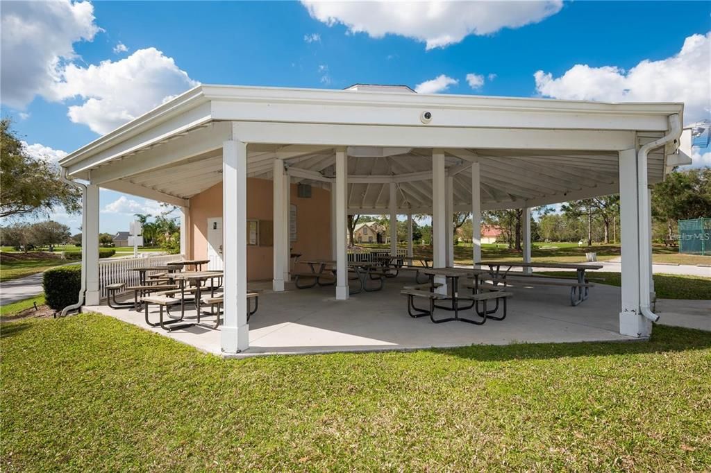 For Sale: $839,000 (5 beds, 3 baths, 2595 Square Feet)