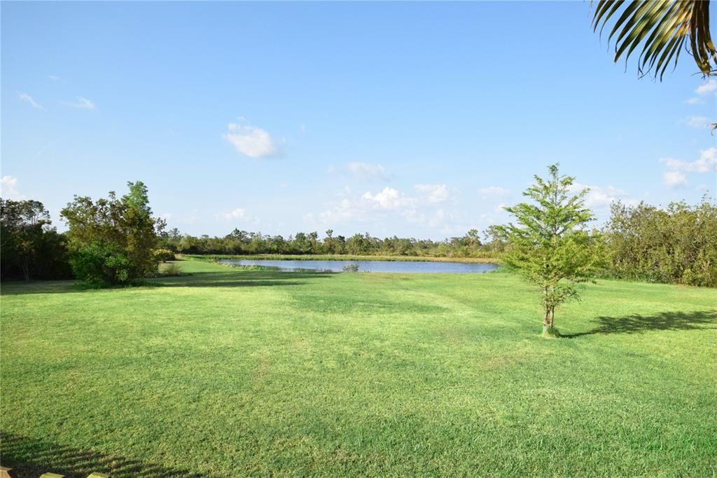 For Sale: $839,000 (5 beds, 3 baths, 2595 Square Feet)