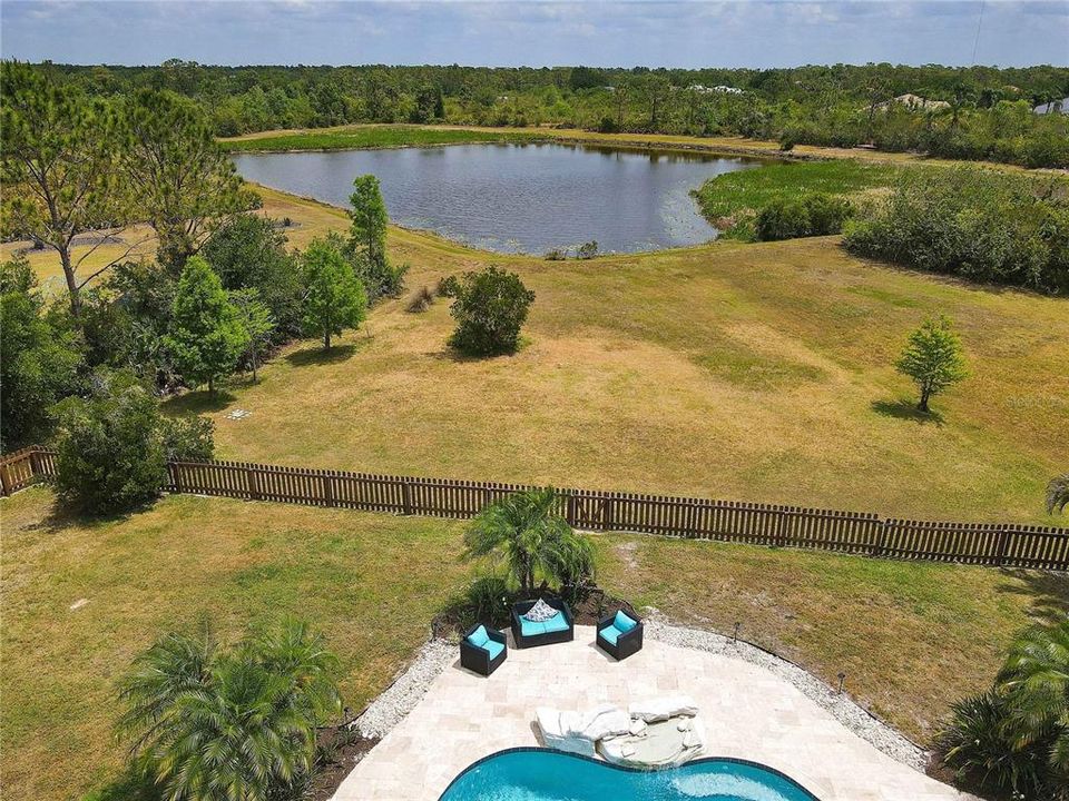 For Sale: $839,000 (5 beds, 3 baths, 2595 Square Feet)