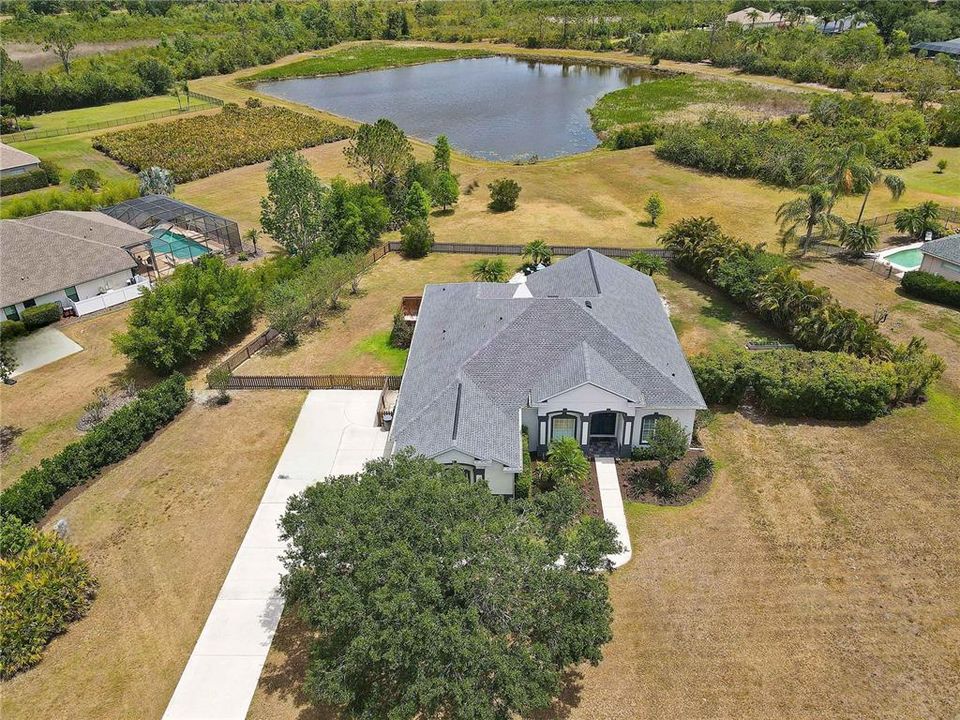 For Sale: $839,000 (5 beds, 3 baths, 2595 Square Feet)