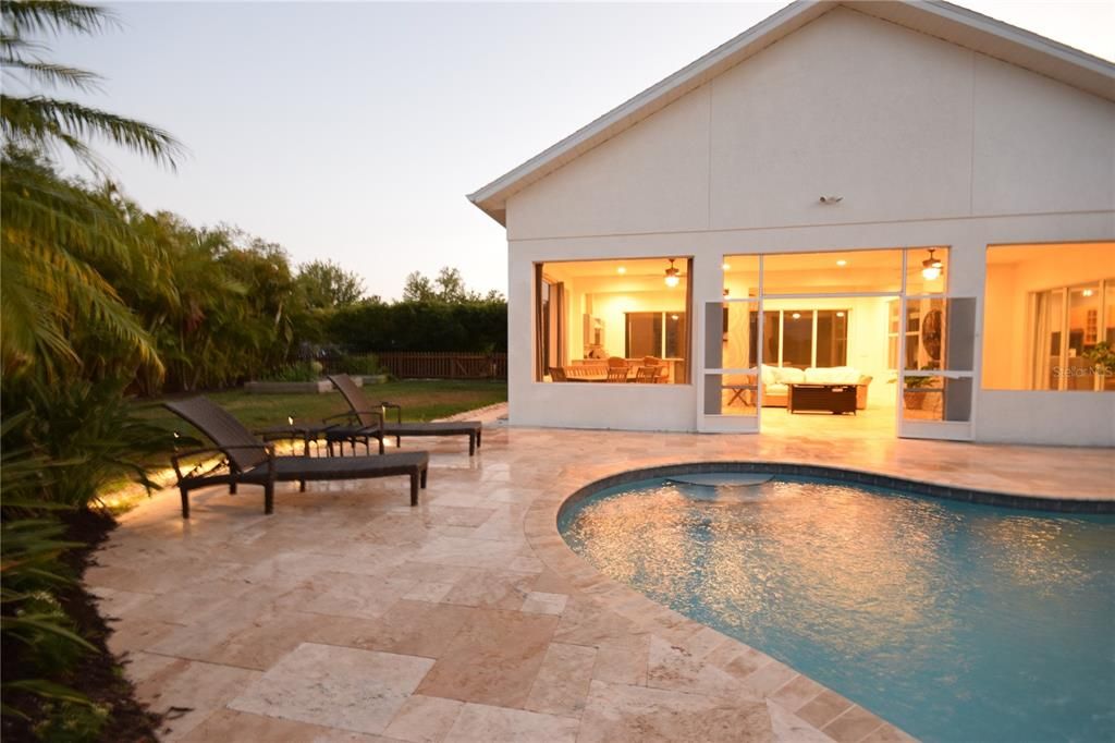 For Sale: $839,000 (5 beds, 3 baths, 2595 Square Feet)