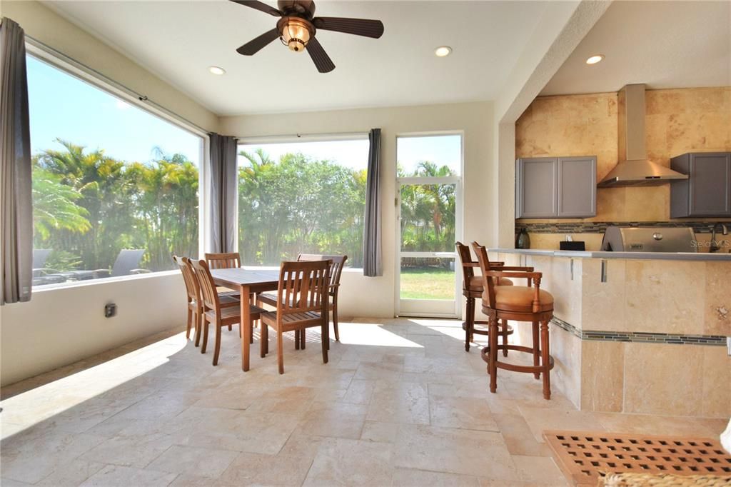 For Sale: $839,000 (5 beds, 3 baths, 2595 Square Feet)