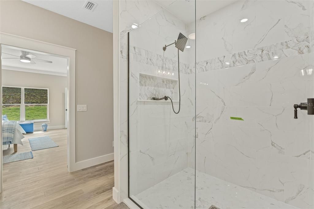 For Sale: $395,900 (3 beds, 2 baths, 1800 Square Feet)