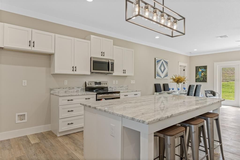 For Sale: $395,900 (3 beds, 2 baths, 1800 Square Feet)