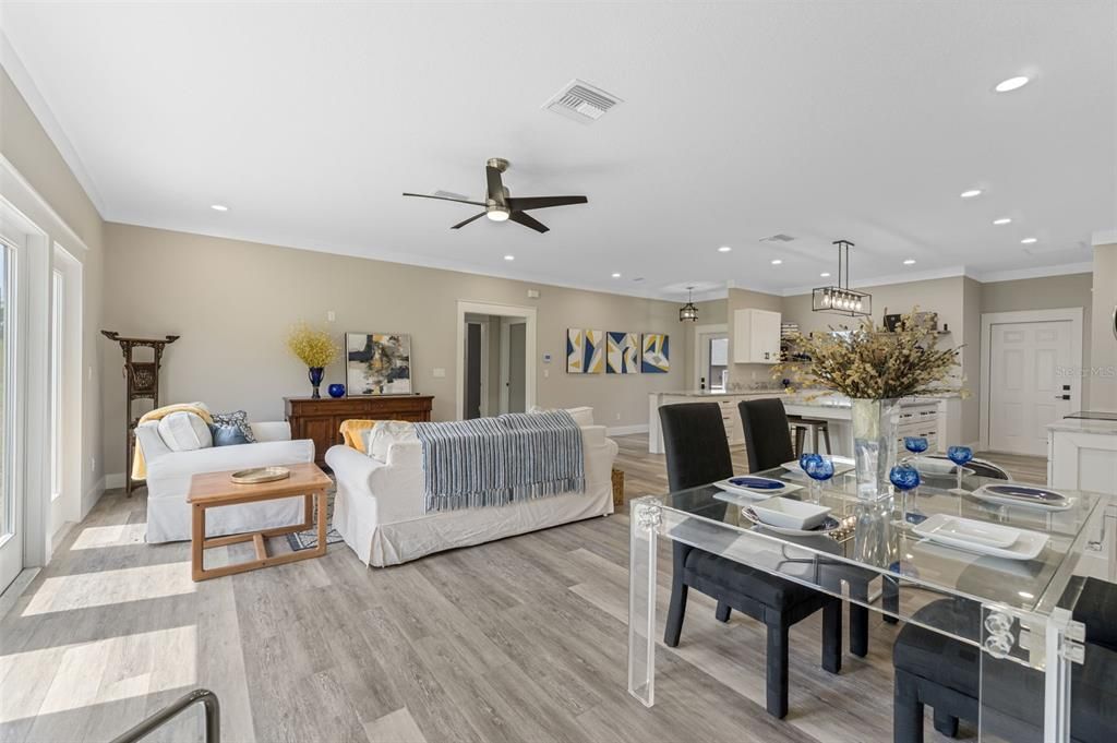 For Sale: $395,900 (3 beds, 2 baths, 1800 Square Feet)