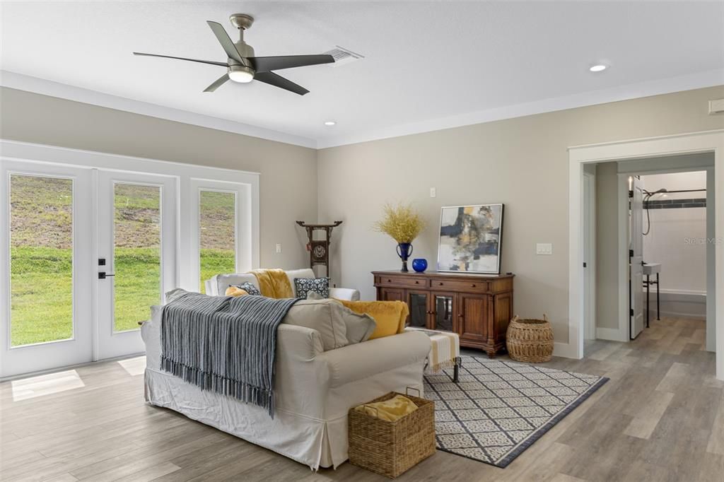 For Sale: $395,900 (3 beds, 2 baths, 1800 Square Feet)