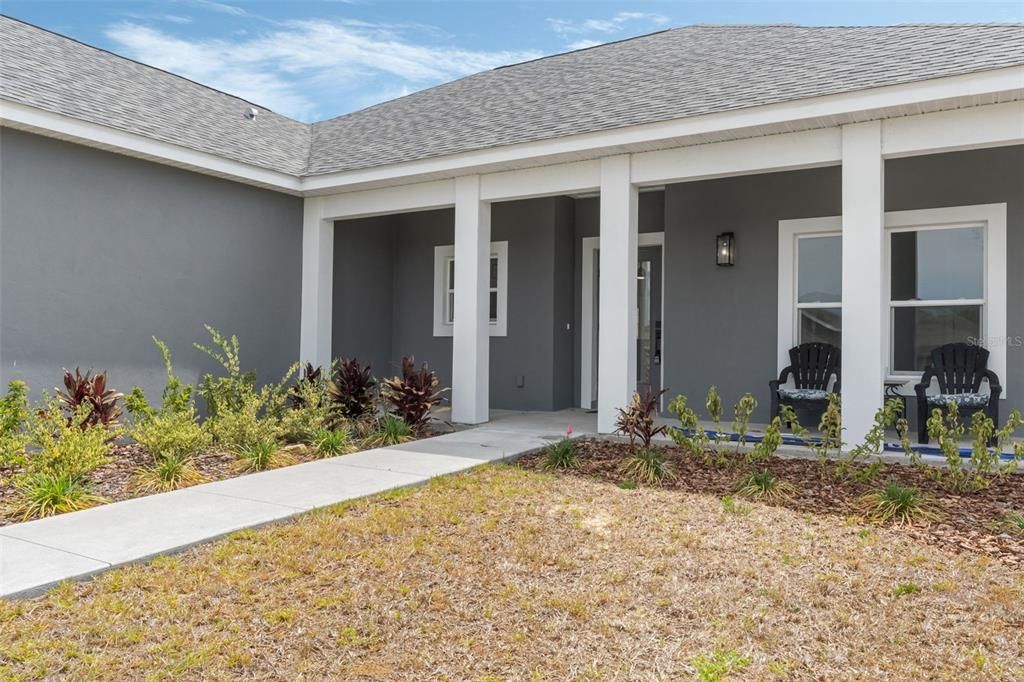 For Sale: $395,900 (3 beds, 2 baths, 1800 Square Feet)