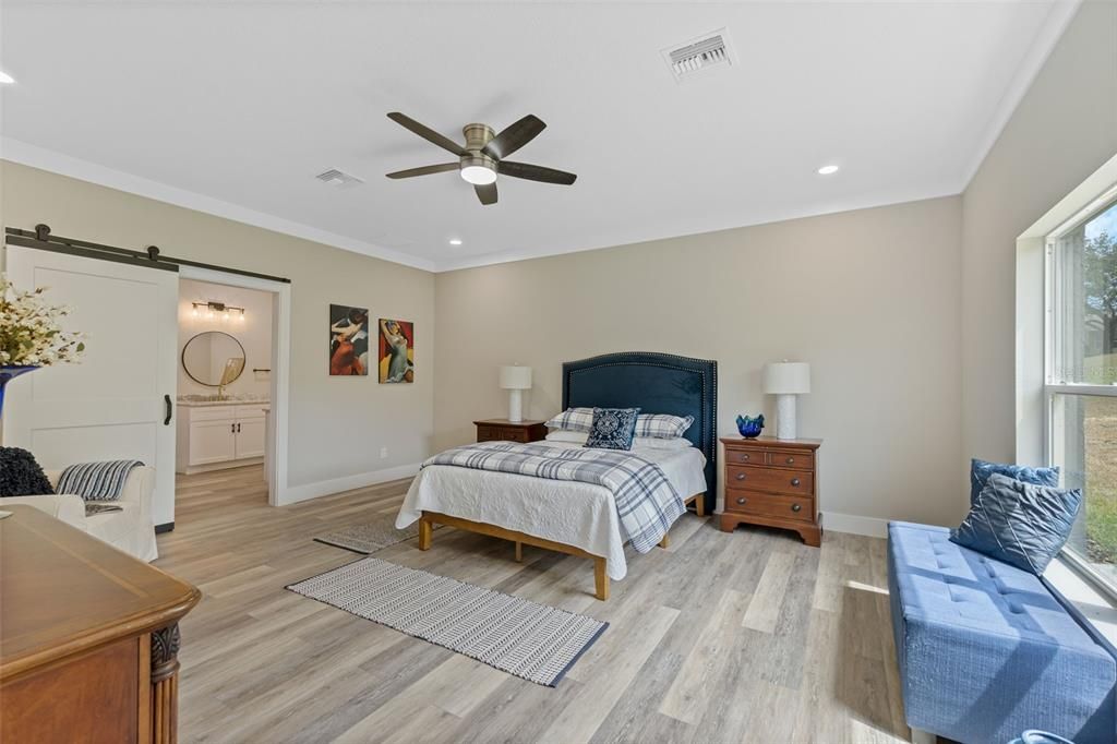 For Sale: $395,900 (3 beds, 2 baths, 1800 Square Feet)