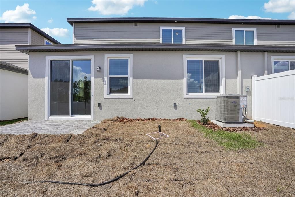 待售: $415,745 (4 贝兹, 2 浴室, 2054 平方英尺)