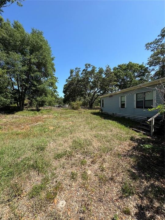 合同活跃: $169,900 (3 贝兹, 2 浴室, 1404 平方英尺)