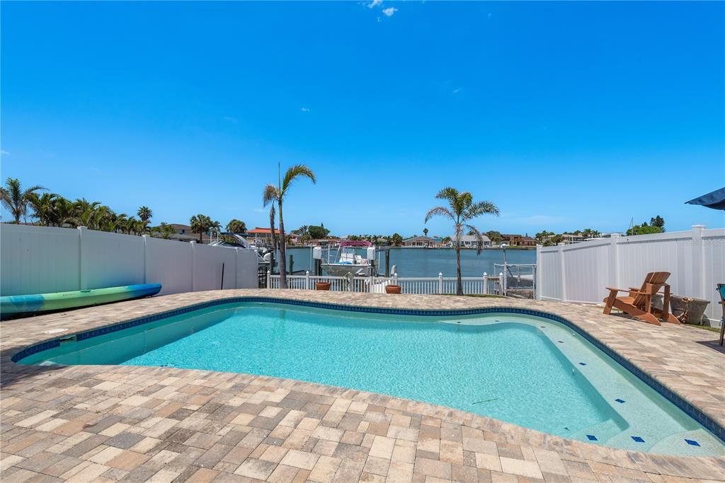 На продажу: $1,599,000 (3 спален, 3 ванн, 1955 Квадратных фут)