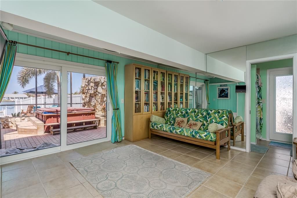 На продажу: $1,599,000 (3 спален, 3 ванн, 1955 Квадратных фут)