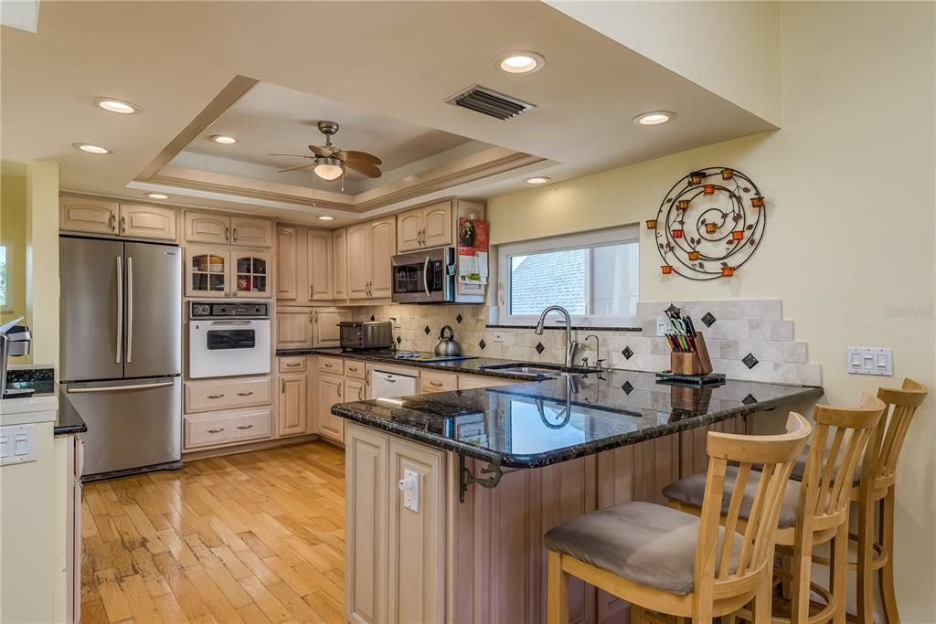 На продажу: $1,599,000 (3 спален, 3 ванн, 1955 Квадратных фут)