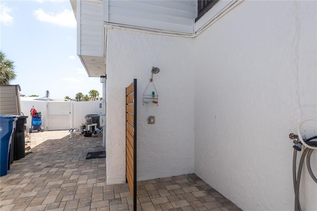 На продажу: $1,599,000 (3 спален, 3 ванн, 1955 Квадратных фут)