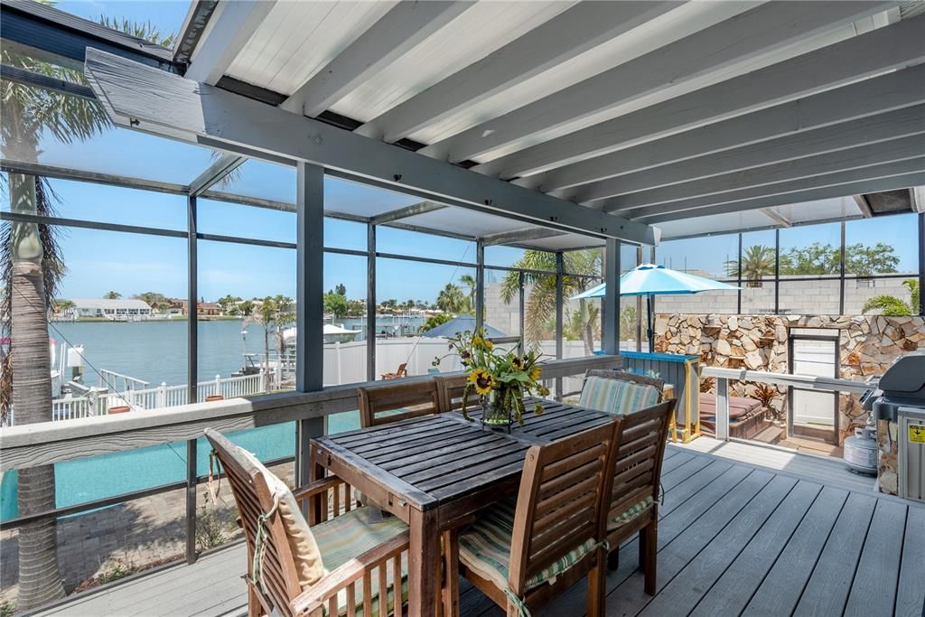 На продажу: $1,599,000 (3 спален, 3 ванн, 1955 Квадратных фут)