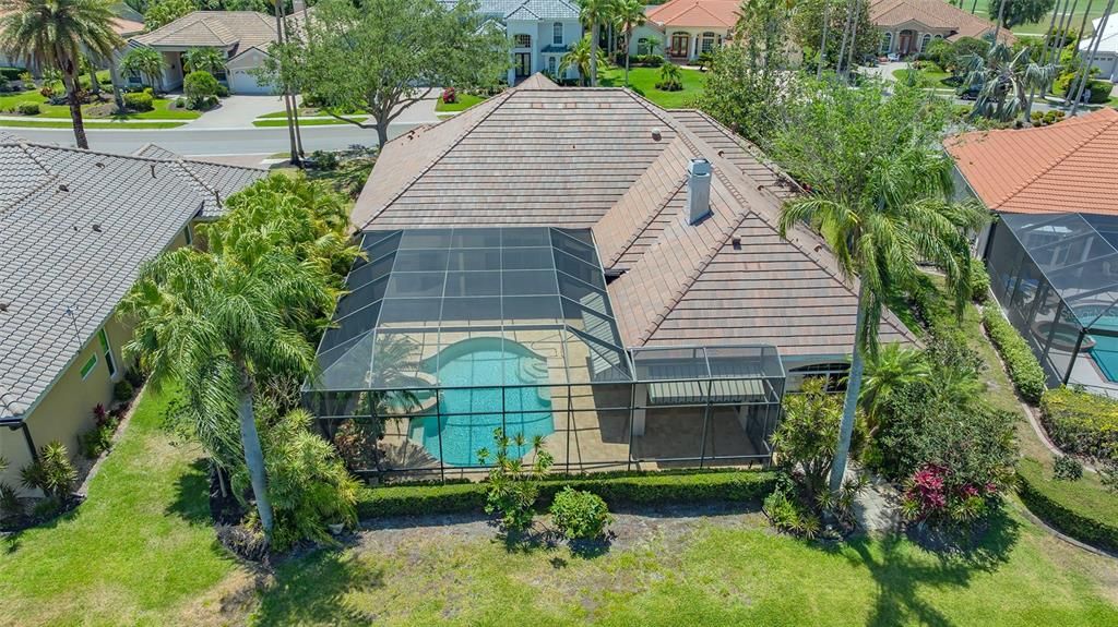 Под контрактом: $1,050,000 (3 спален, 3 ванн, 3021 Квадратных фут)