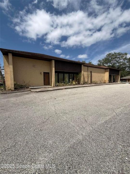 待售: $824,999 (0 贝兹, 0 浴室, 5352 平方英尺)