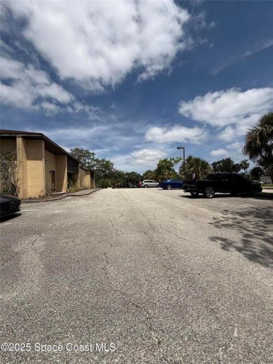 待售: $824,999 (0 贝兹, 0 浴室, 5352 平方英尺)