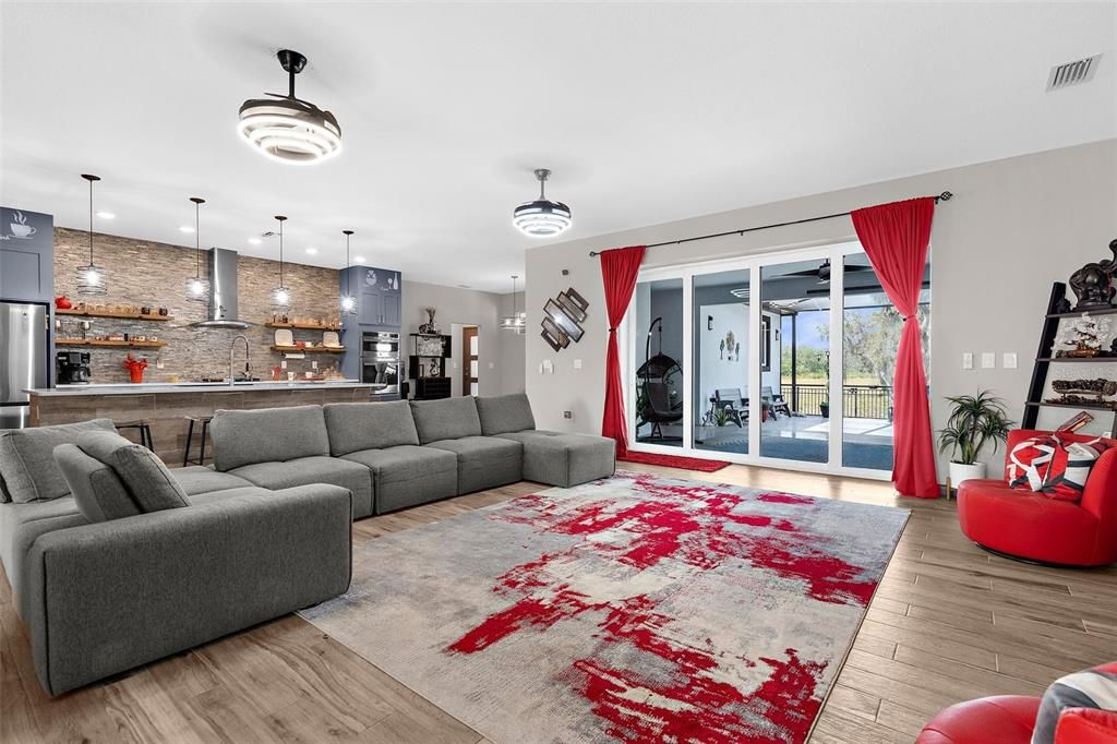 For Sale: $1,300,000 (4 beds, 4 baths, 2994 Square Feet)