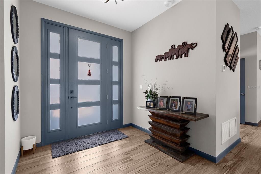 For Sale: $1,300,000 (4 beds, 4 baths, 2994 Square Feet)