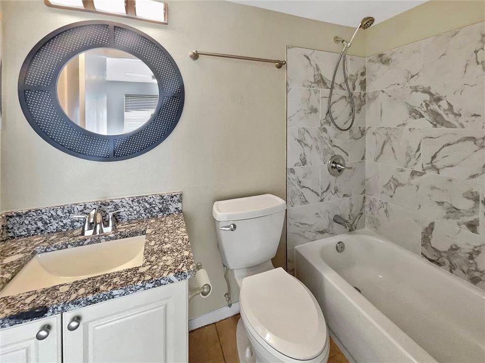 For Sale: $149,000 (2 beds, 2 baths, 1164 Square Feet)