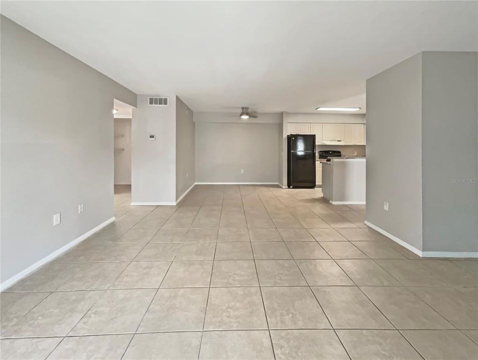 For Sale: $149,000 (2 beds, 2 baths, 1164 Square Feet)