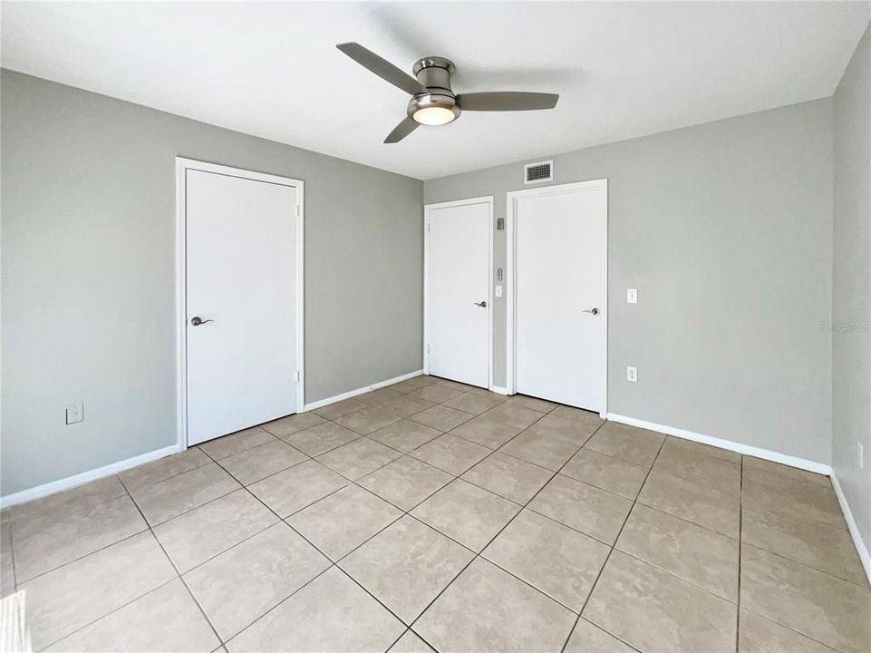 For Sale: $149,000 (2 beds, 2 baths, 1164 Square Feet)