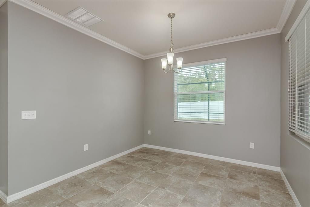 Active With Contract: $490,000 (4 beds, 3 baths, 2828 Square Feet)