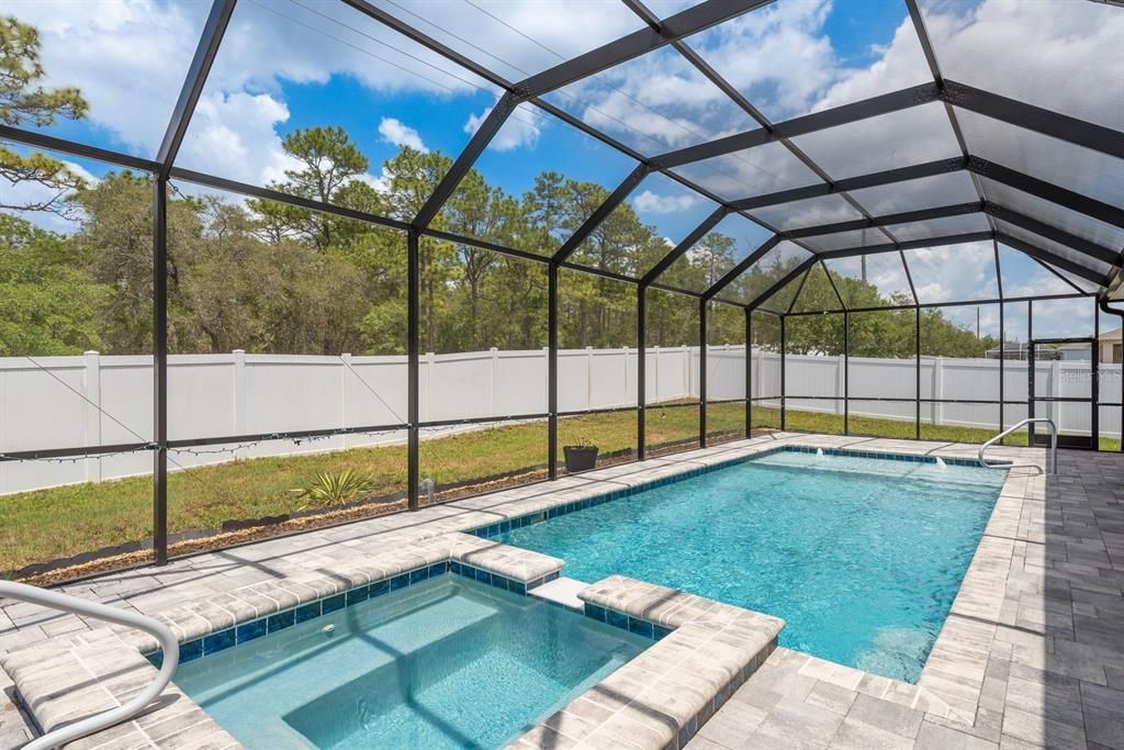 Active With Contract: $490,000 (4 beds, 3 baths, 2828 Square Feet)