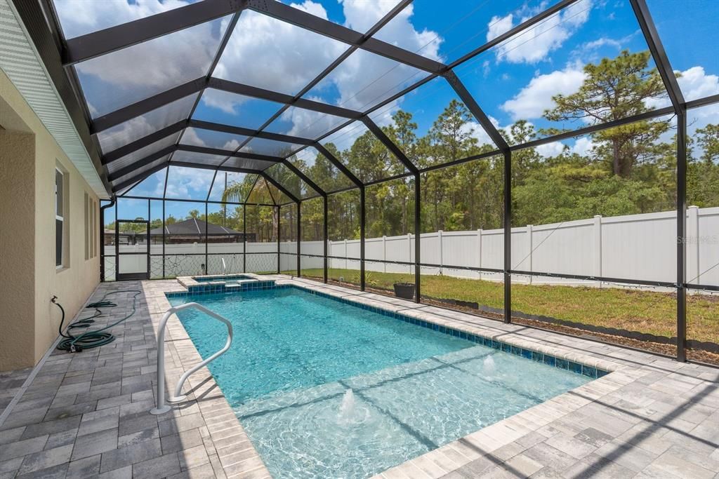 Active With Contract: $490,000 (4 beds, 3 baths, 2828 Square Feet)