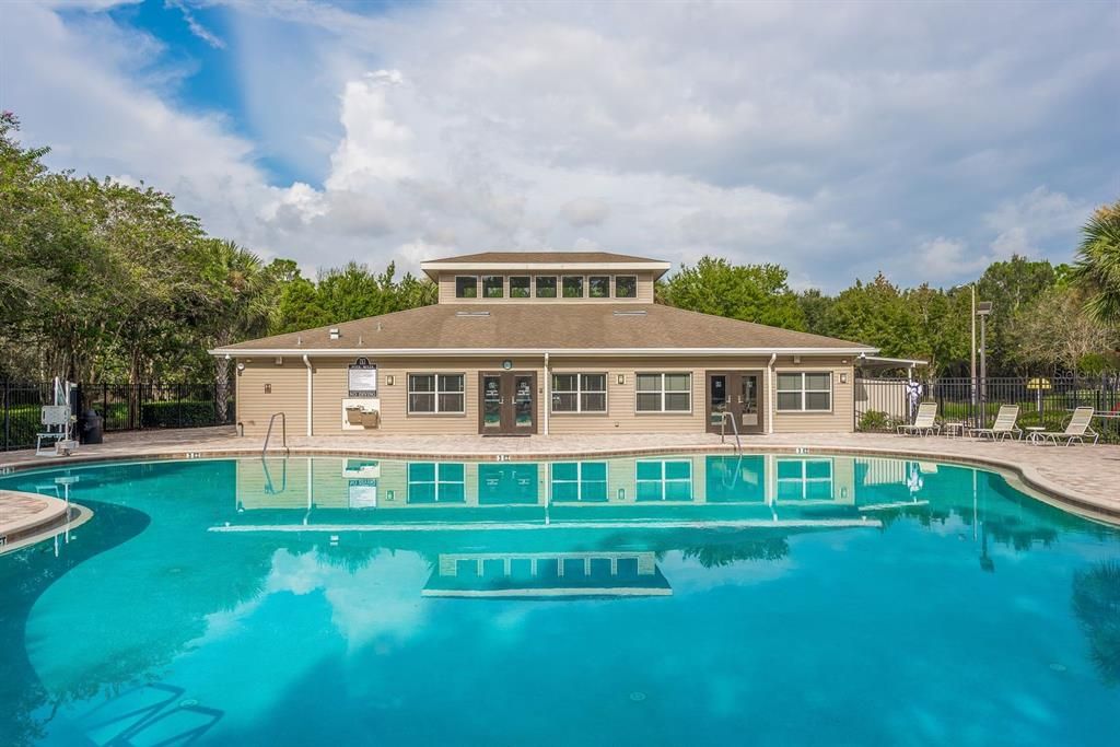 Active With Contract: $490,000 (4 beds, 3 baths, 2828 Square Feet)