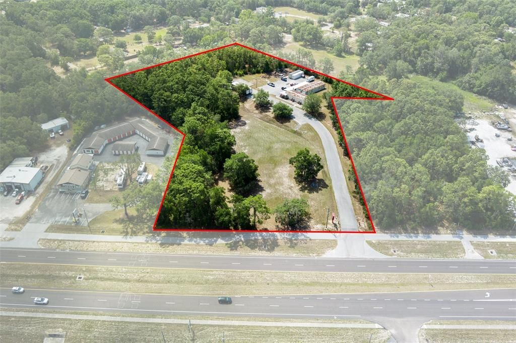 最近售出: $1,500,000 (0 贝兹, 0 浴室, 3996 平方英尺)