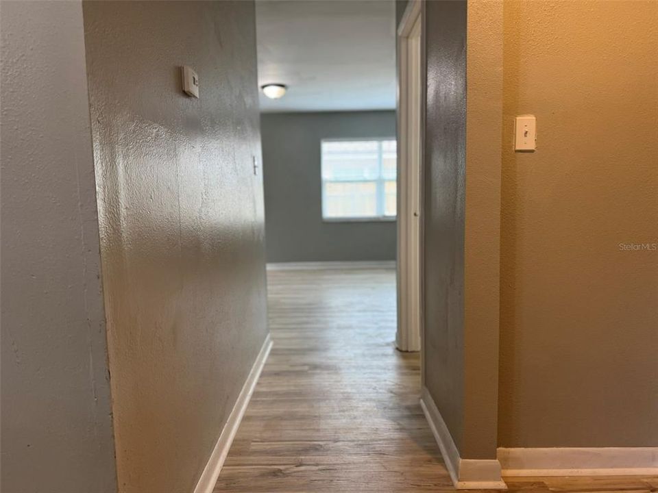 На продажу: $425,000 (6 спален, 0 ванн, 2440 Квадратных фут)