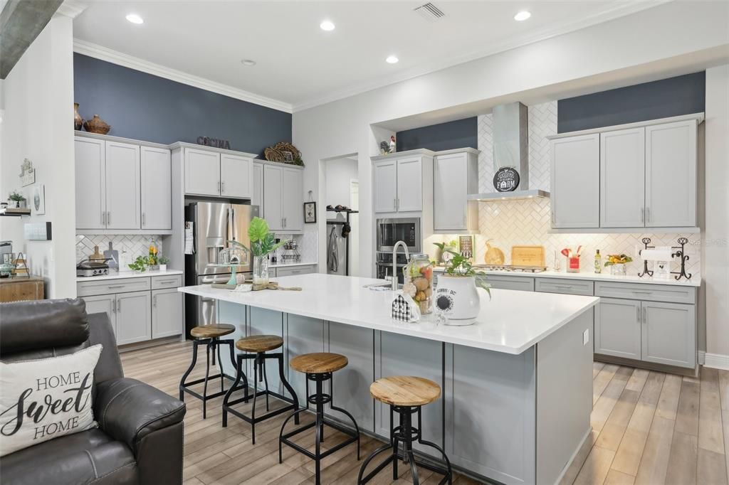 Active With Contract: $875,000 (5 beds, 4 baths, 3144 Square Feet)