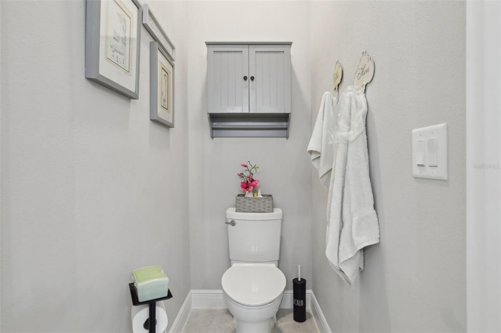 Active With Contract: $875,000 (5 beds, 4 baths, 3144 Square Feet)