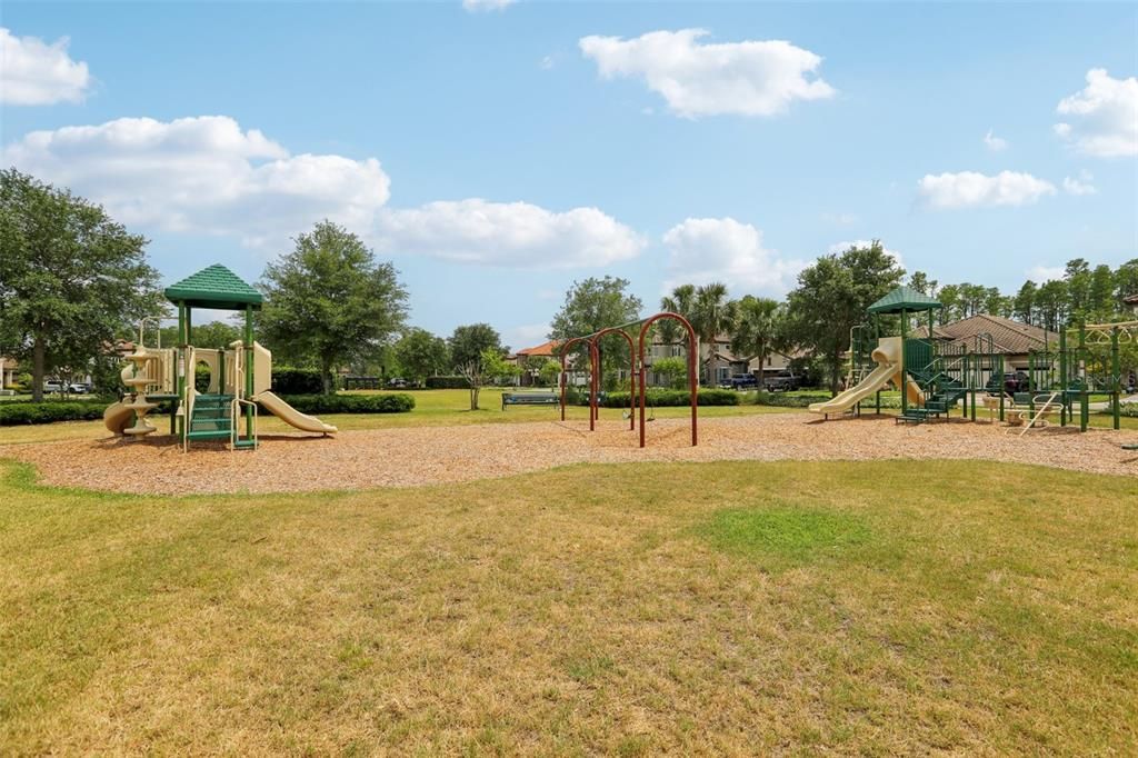 Active With Contract: $875,000 (5 beds, 4 baths, 3144 Square Feet)