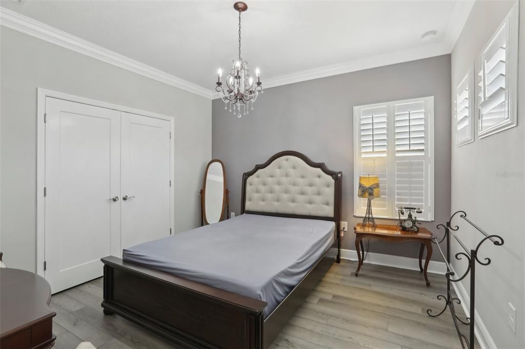 Active With Contract: $875,000 (5 beds, 4 baths, 3144 Square Feet)