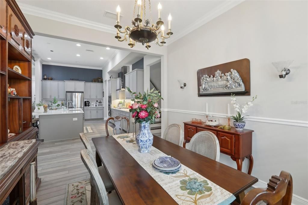 Active With Contract: $875,000 (5 beds, 4 baths, 3144 Square Feet)