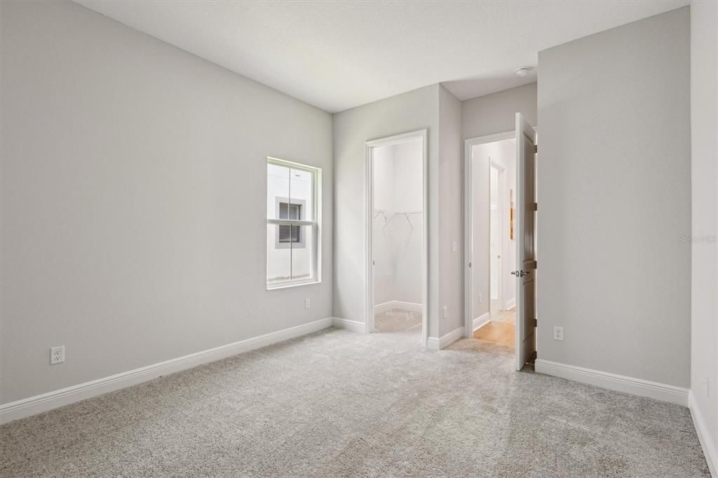 For Sale: $969,990 (4 beds, 4 baths, 3922 Square Feet)