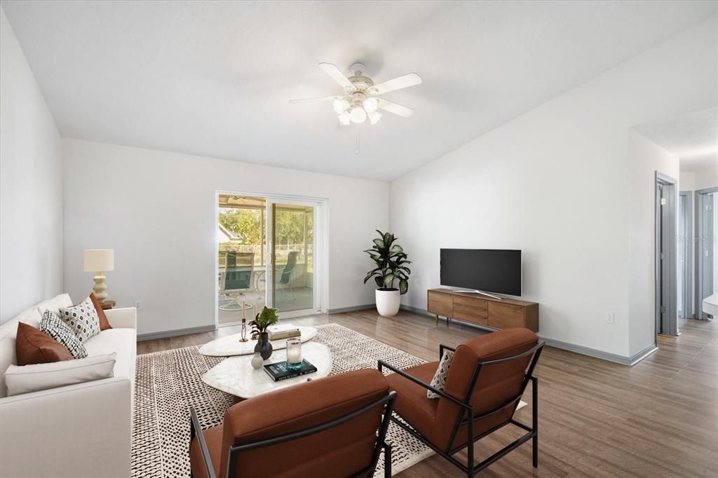 Activo con contrato: $285,000 (3 camas, 2 baños, 1749 Pies cuadrados)