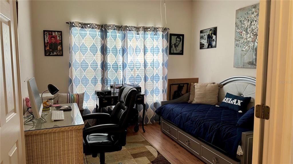 Active With Contract: $299,000 (2 beds, 2 baths, 1935 Square Feet)