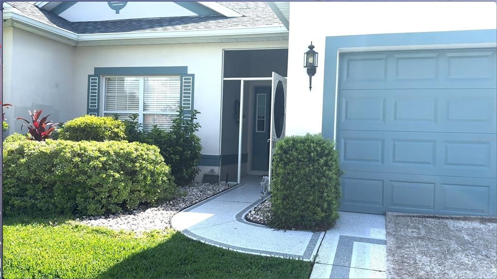 Active With Contract: $299,000 (2 beds, 2 baths, 1935 Square Feet)