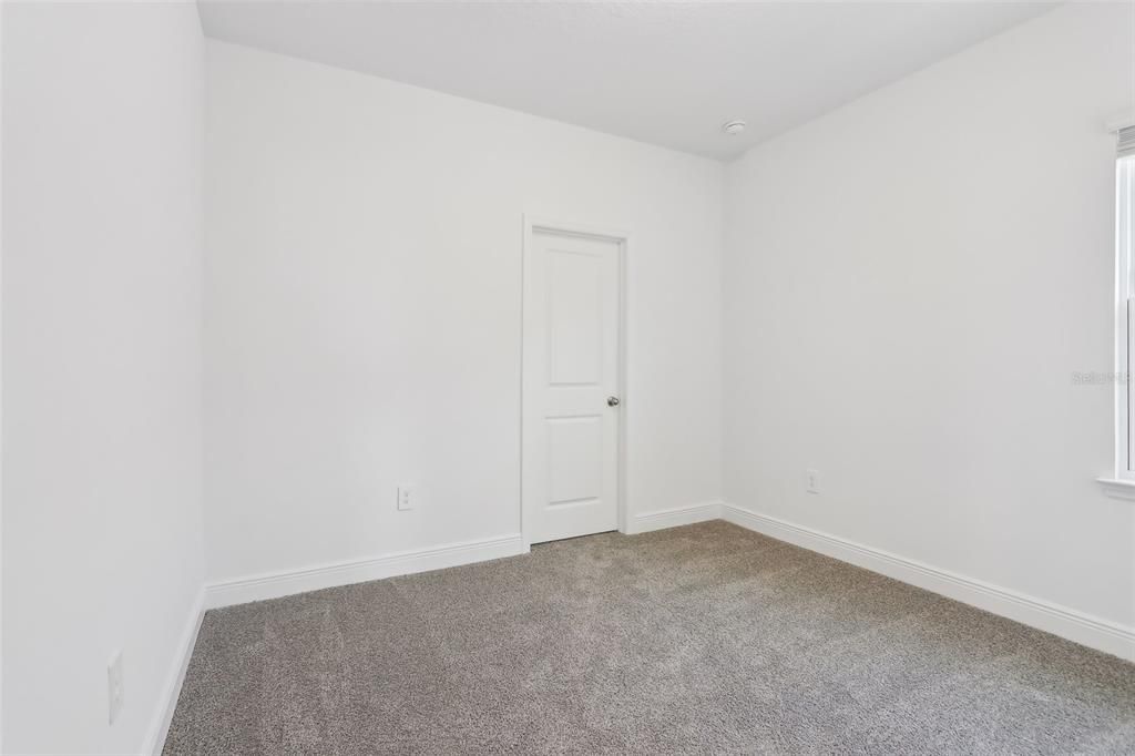 На продажу: $445,735 (4 спален, 2 ванн, 2054 Квадратных фут)