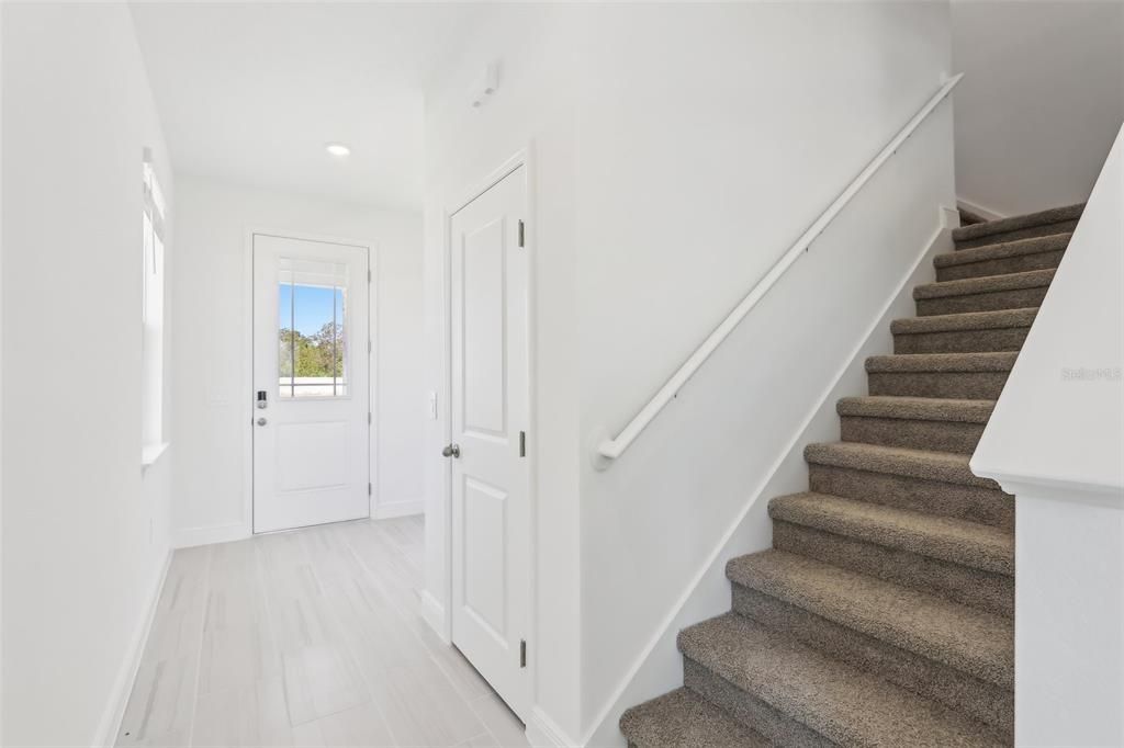 На продажу: $445,735 (4 спален, 2 ванн, 2054 Квадратных фут)